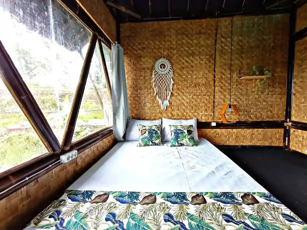 Saung Cabin fish pond Paddies Homestay