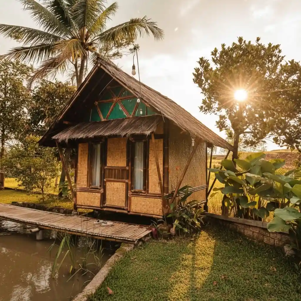 Saung Cabin rice field view Paddies Homestay Cianjur